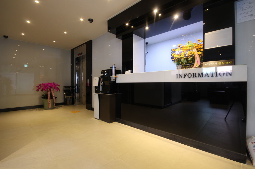 Wa Hotel Пусан Екстериор снимка
